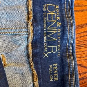 Rock & Republic Dark Blue Slim Jeans Brand New!